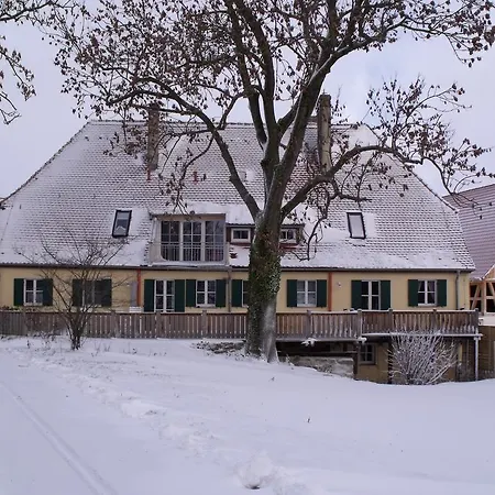 & Reiterhof Gut Weihersmuehle Отель Neureuth
