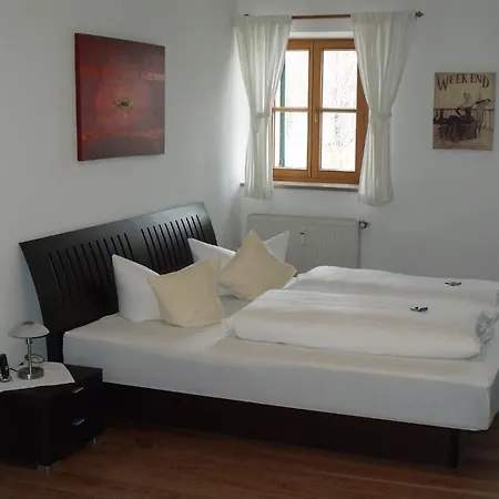 Hotel & Reiterhof Gut Weihersmuehle Neureuth